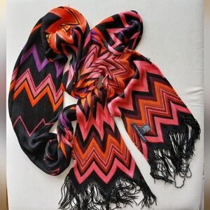 Banana Republic Colorful Zigzag  Patterned Rayon Long  Scarf